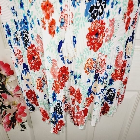 Zac & Rachel broomstick floral top xl - Picture 3 of 9